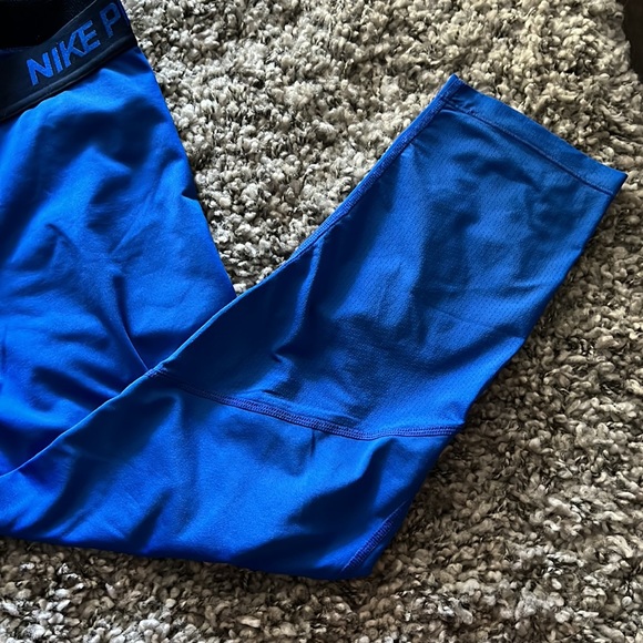 Nike Pro leggings - Picture 12 of 12